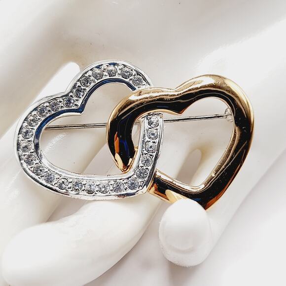 Vintage Monet Interlocking Hearts Brooch Gold Silver Tone Rhinestone - Picture 1 of 9